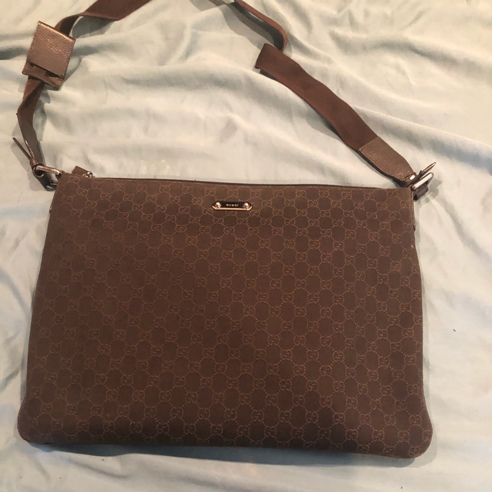 Gucci Messenger Bag